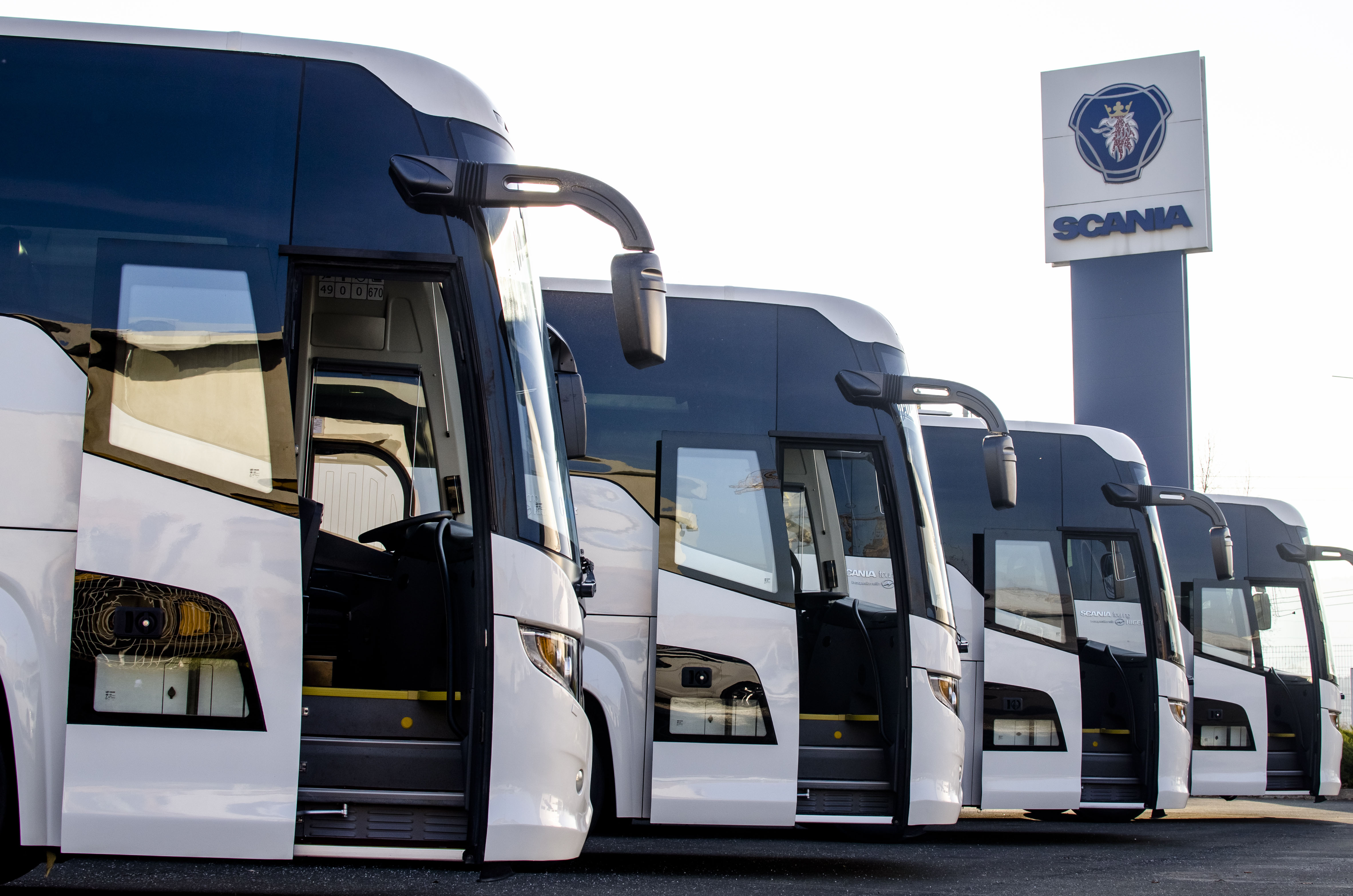 scania-touring.coaches