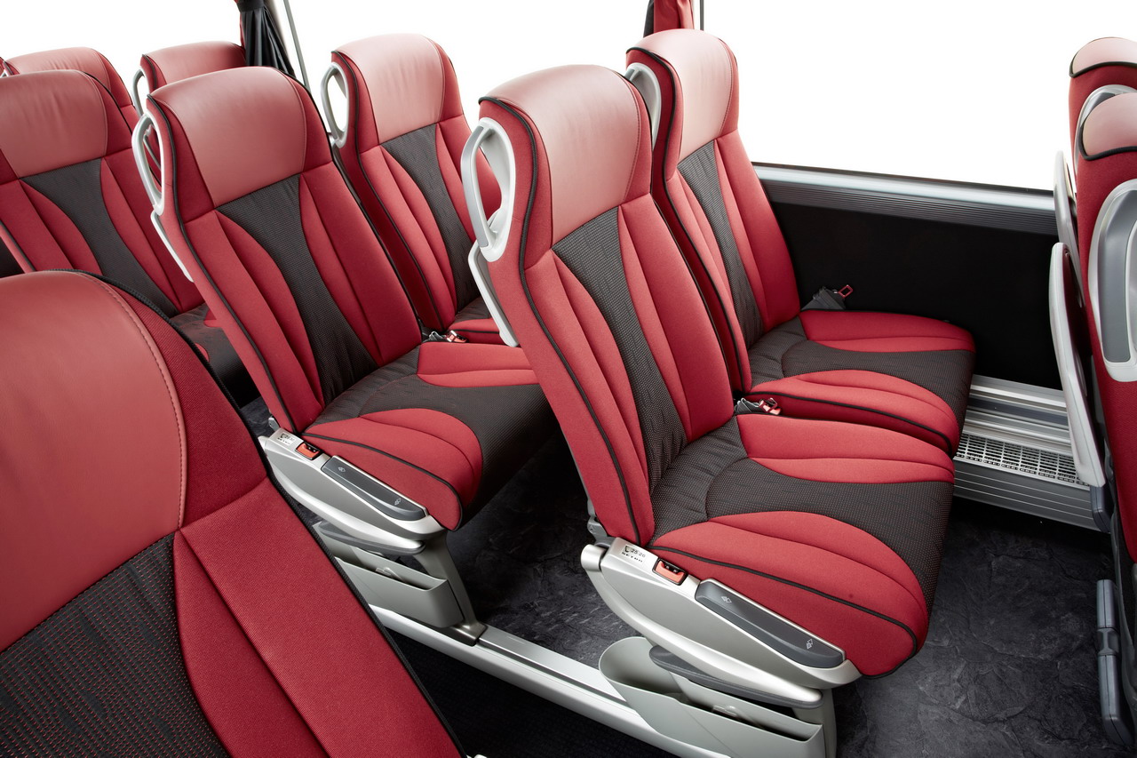 setra-comfortclass-red-interior2